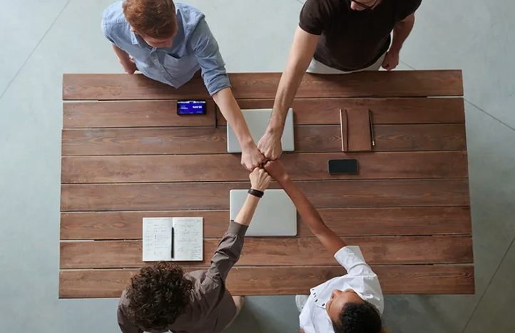 How to install deluge valve?