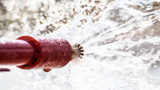 working-fire-sprinkler-system1 working-fire-sprinkler-system1